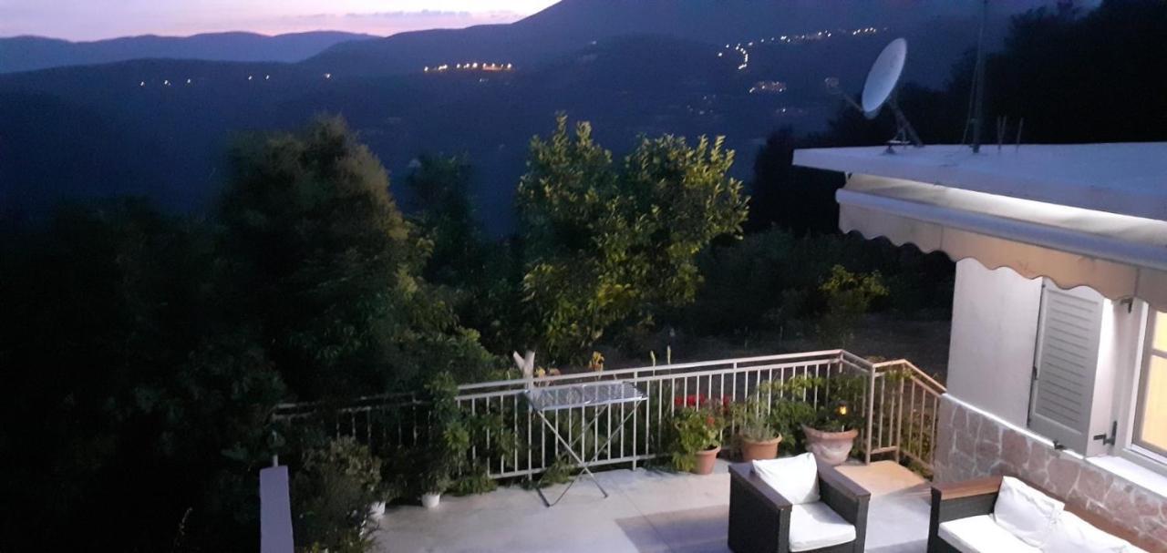 فيلا George Poros House المظهر الخارجي الصورة